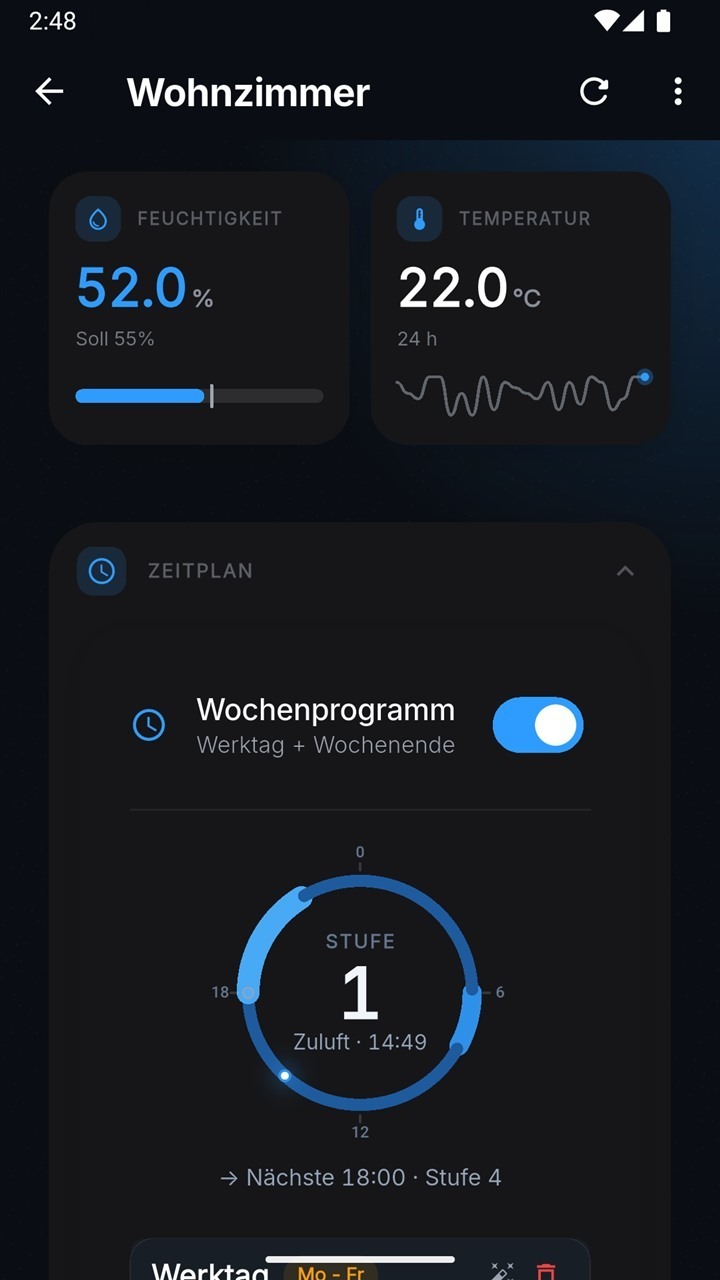 Novarius App, Zeitplan: Wochenprogramm für Werktag und Wochenende mit einer 24-Stunden-Tagesuhr und dem nächsten Schaltpunkt.